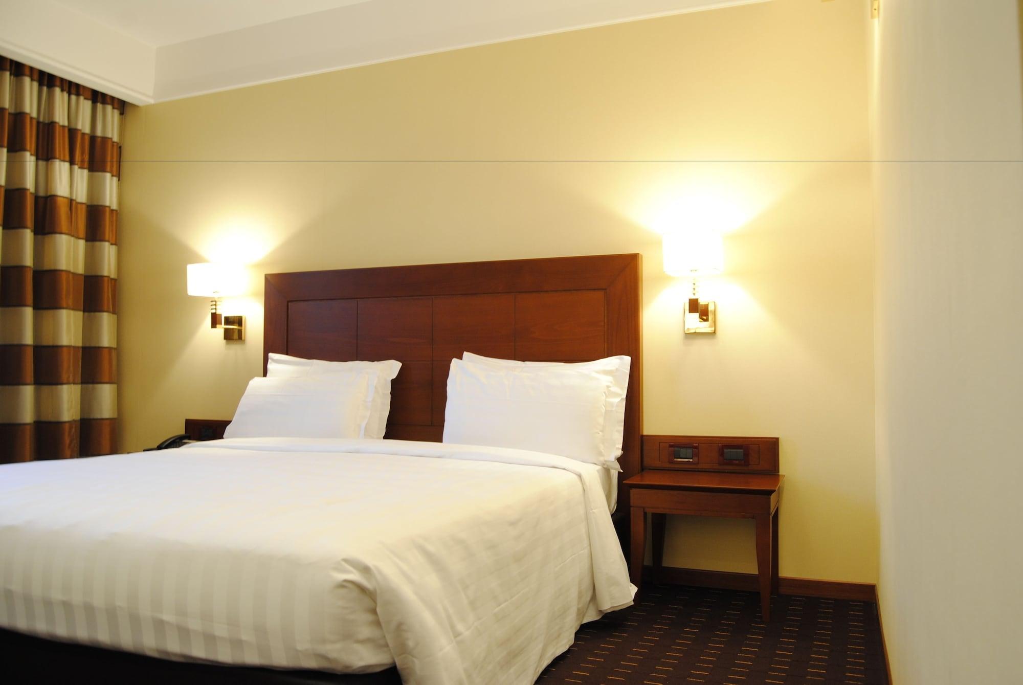 Hotel Capannelle Roma Екстер'єр фото