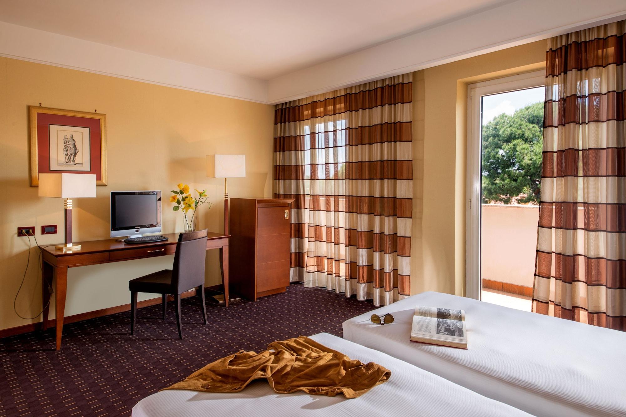 Hotel Capannelle Roma Екстер'єр фото