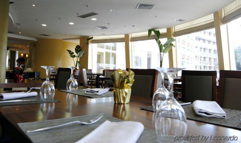 Hotel Capannelle Roma Екстер'єр фото