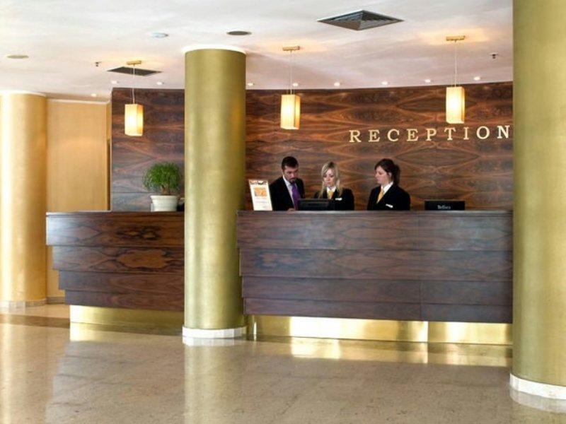 Hotel Capannelle Roma Екстер'єр фото