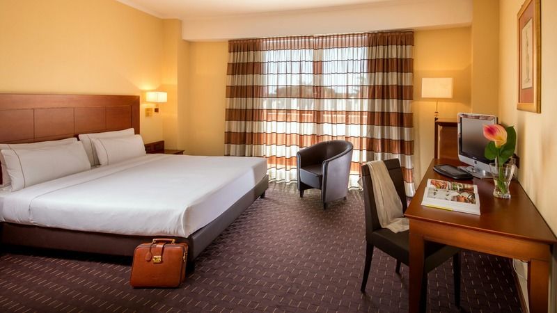 Hotel Capannelle Roma Екстер'єр фото