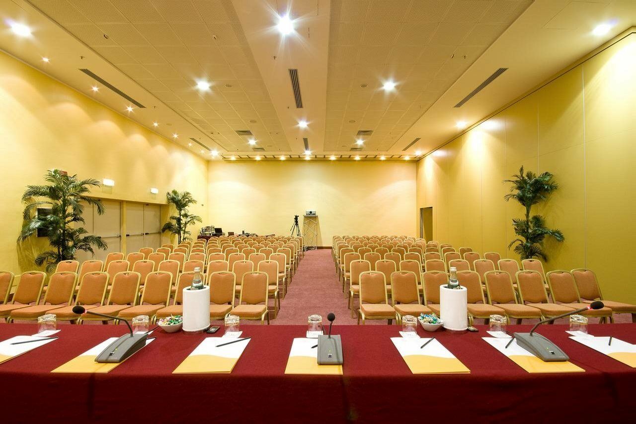 Hotel Capannelle Roma Екстер'єр фото